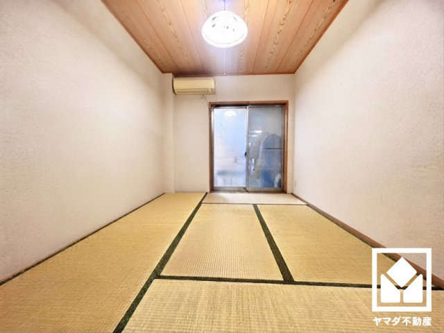 ※本画像は空室時の写真を加工し、家具・小物等を撤去したイメージです。　実際の仕様とは異なる場合がございます。