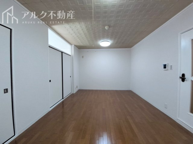 リビングダイニング