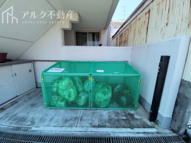 ゴミステーション