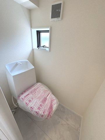 現地写真。1階のトイレです。