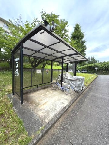 駐輪場空きあり　月額200円です。