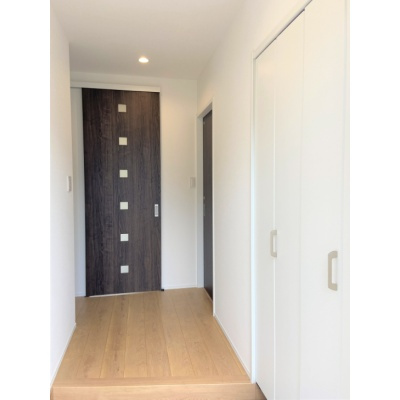 廊下の先に広がる暮らしの空間。導線もスムーズ☆*