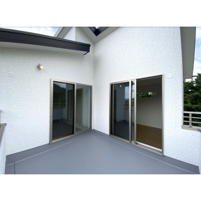 家事や趣味にも使える、使い勝手の良いバルコニー完備♪