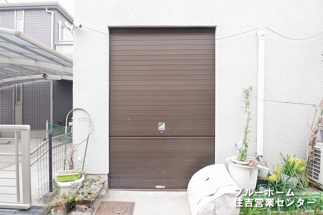 ◆シャッター付きの倉庫です