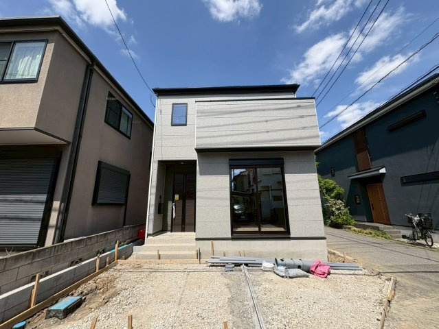 南東・南西角地で陽当り良好！全居室に収納がある3(4)LDK・フリースペース・WIC！キッチン・洗面・浴室がまとまった水回り動線で、家事の移動もスムーズです！