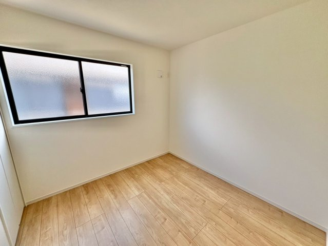 収納の確保された住空間で、生活感を抑えてすっきりとした印象に。