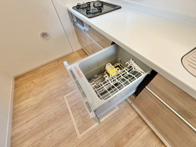 後片付けの時間をぐっと短縮できる食洗機つき
