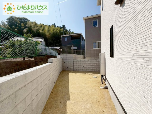 お庭付物件になります！お庭遊びや、プールなどお子様も大喜び(^^)