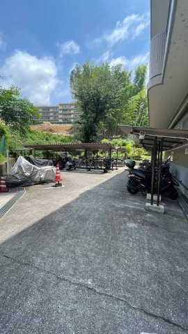 バイク置き場