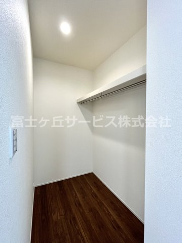 ウォークインクローゼット付き