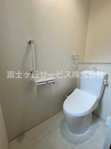 シンプルで使いやすいトイレです