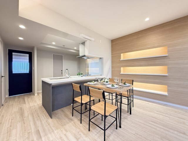 ☆Living　Room☆　家具のレイアウトがしやすい広々空間。