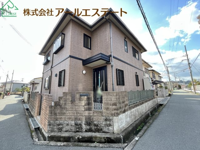 外観：328000554295