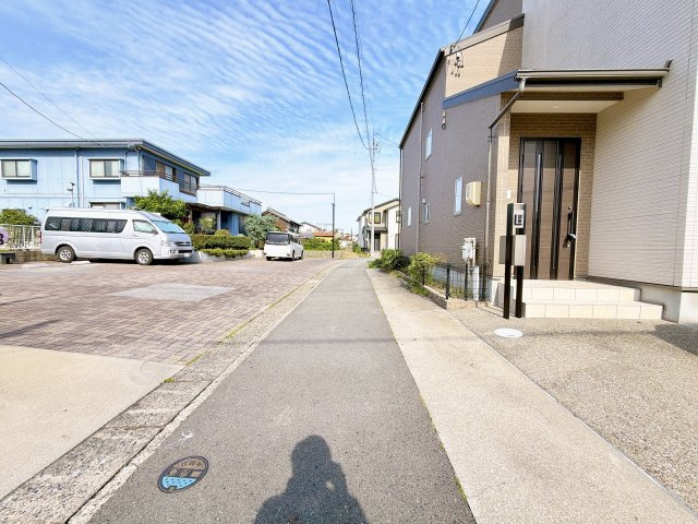 北側前面道路