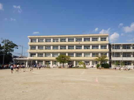津島市立蛭間小学校