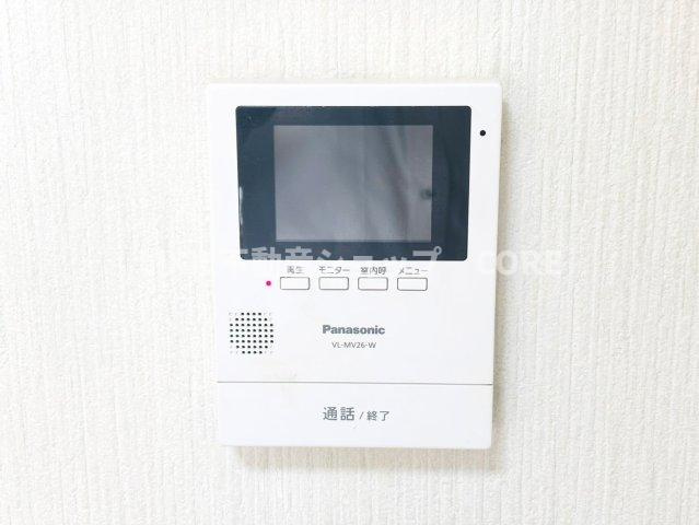 「見える安心」をカタチにしました。誰が来てもわかる様にモニター付きインターホン！