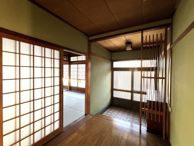玄関