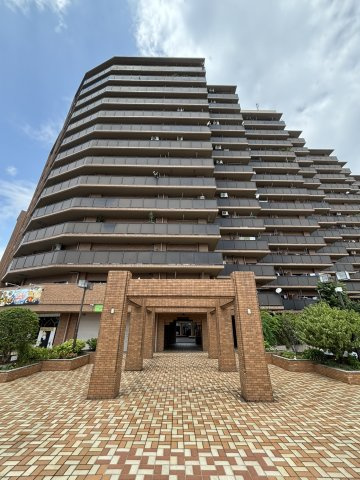 エントランス外観♪