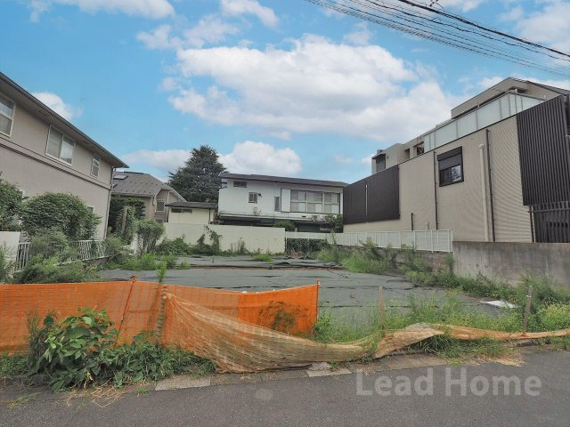 解体費用を抑えてスムーズに建築準備を進められる更地！プラン設計から引き渡しまで計画が立てやすいです！