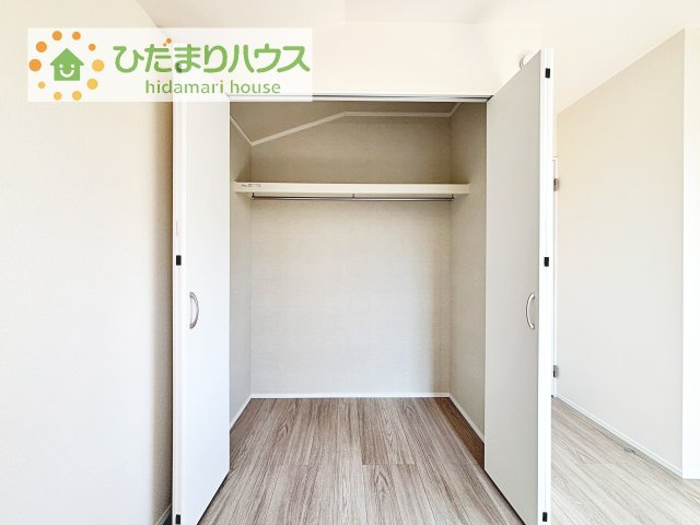 お洋服の多い女性に人気！収納力の高いクローゼット付き☆彡