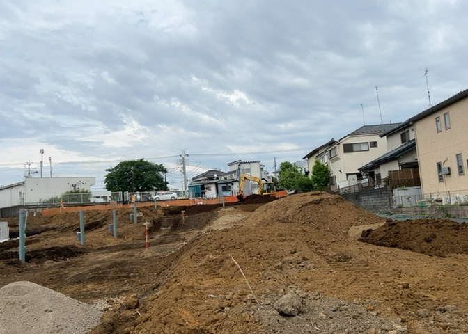 家を建てる前提で土地を探している場合、地盤の丈夫さは譲れない条件の一つです。地盤が脆弱だと追加工事が必要となります。また、過去に地盤沈下や液状化現象を起こした土地は、できるだけ避けた方がいいでしょう。
