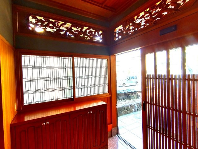 玄関
