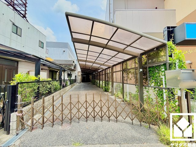 外観：328000616537
