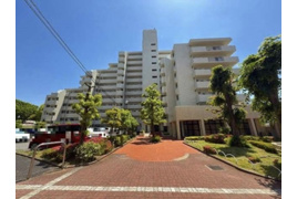 杁中スカイタウンA棟の外観