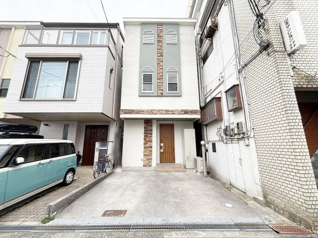 外観：327002247446