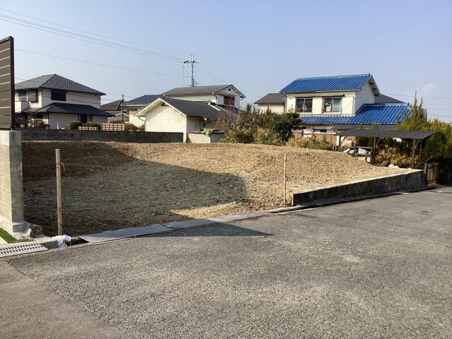 外観：327002348150