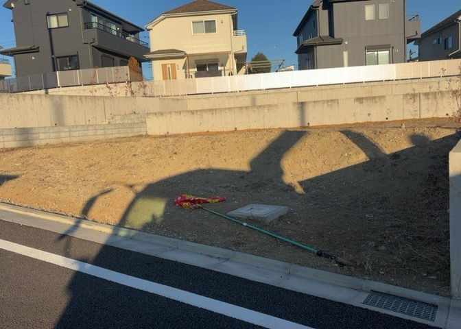 最寄り駅が近いなどの交通アクセスが良い土地だと暮らしやすいですよね。通勤・通学の観点から土地を選ぶことも大切です！自身や家族のライフワークからあったの物件を探しましょう！当社営業がお力になります！