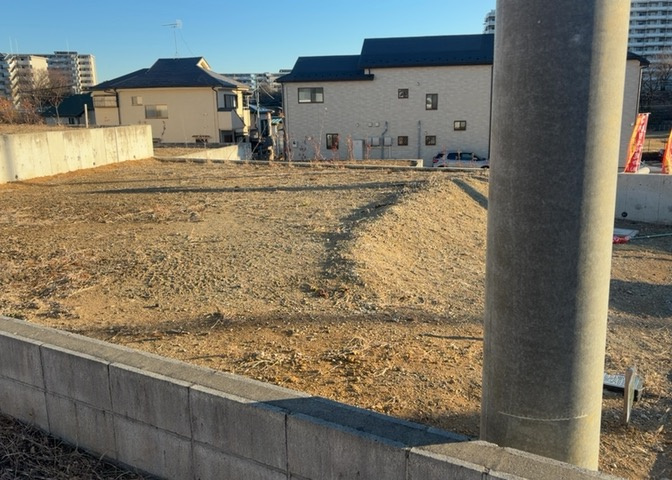土地探しをしていると都市計画区域という言葉を目にすると思います。法律によって、都道府県知事や国土交通大臣が指定するエリアのことを指しており、都市計画区域は市街化区域と市街化調整区域に分けられています。