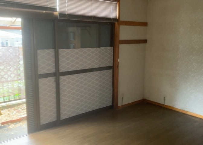 ダイニングにはダイニングテーブルセットなどを置くことが多く、間取りにおいて「D」と略記されますが、食事を作るときの作業場として使用したり、朝食を食べたりするときだけに使われるケースも少なくありません。