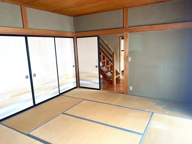 1階8帖の和室♪