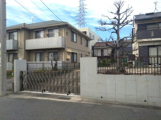 外観　現地写真。上物あり(2026年9月7日撮影)