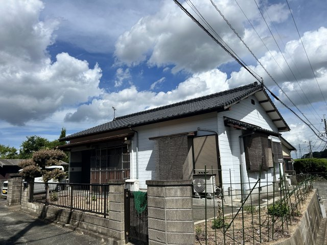 陽当たりの良さと静かさが魅力。丁寧に使用されてきたキレイな平屋です。