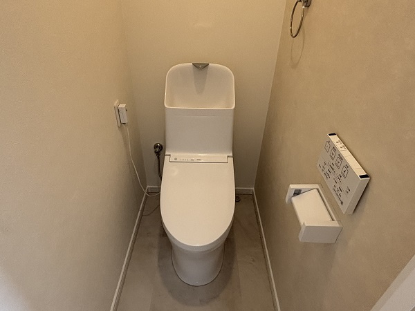 2階のトイレです。（トイレが2つあると何かと重宝します。）