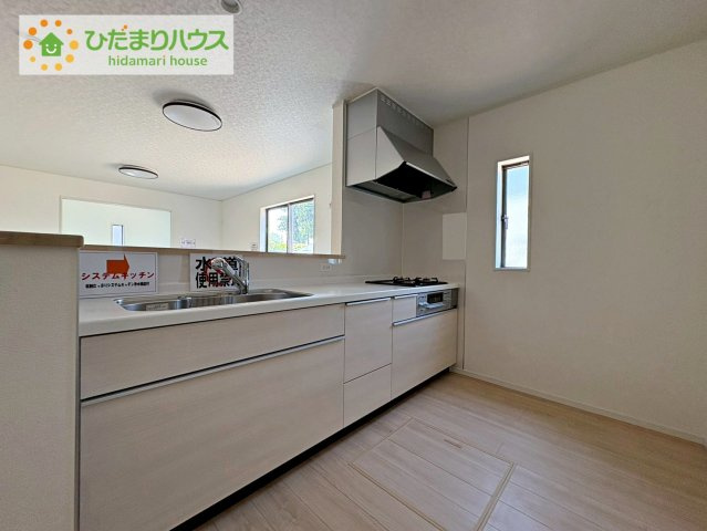 LDKと一体の空間を演出してくれる、オープンキッチン!(^^)!