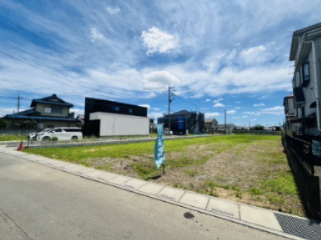 外観：311002338145