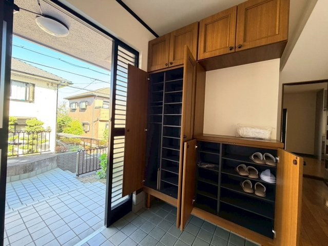 シューズの収納力はこの大きさです