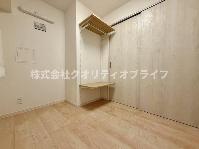 子供部屋やリモートワーク用の書斎にもぴったりな洋室。