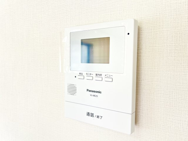 TV付きインターフォン♪録画機能が付いているので留守中も安心です♪