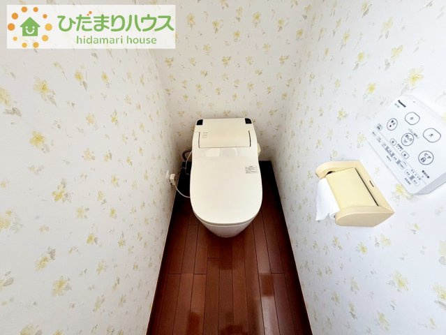 トイレは1F、2F共に完備！取り合いになることがありませんね(^^)/