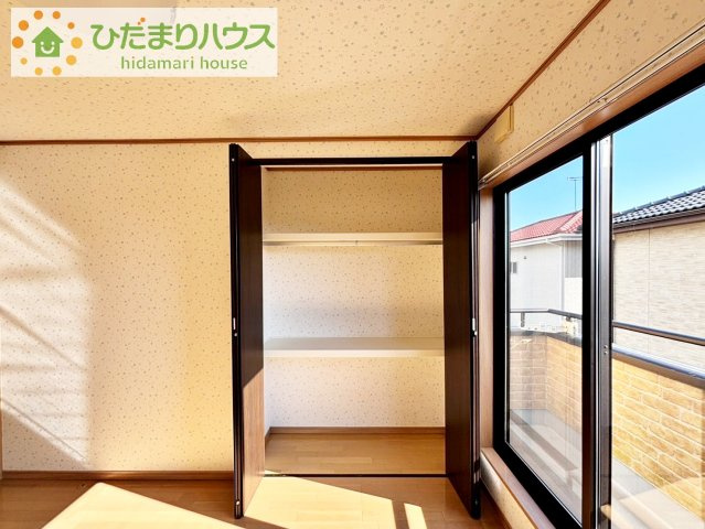 お洋服の多い女性に人気！収納力の高いクローゼット付☆彡