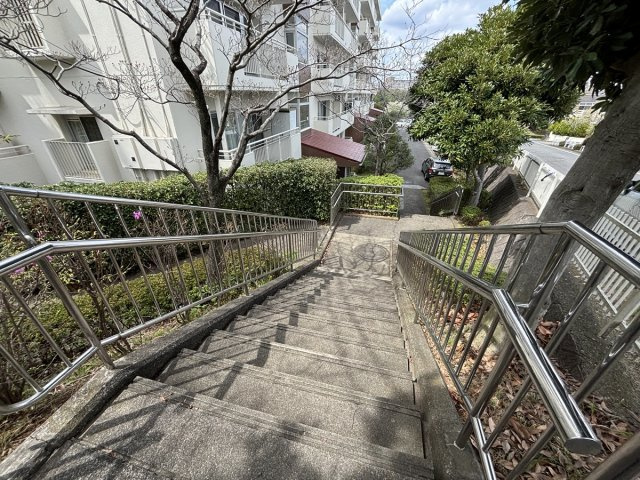 多摩センター駅まで徒歩12分！3沿線利用可能です！