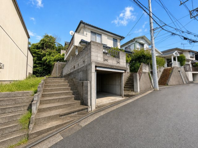 ◆前面道路も幅員があり車の運転も安心！前面道路は閑静な住宅地。車通りの少ない道路です。お子様にも安心です。