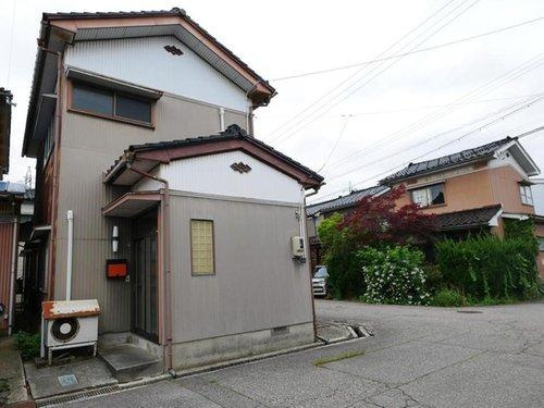 玄関側