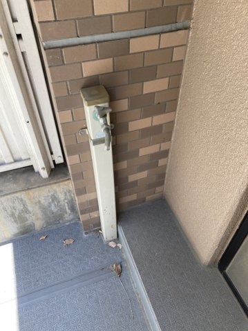 バルコニーの水道