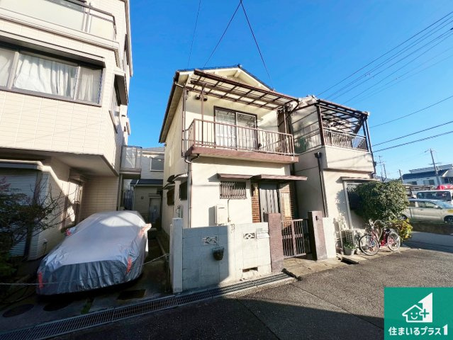 周辺は落ち着いた街並みの住宅地！子育てがしやすい住環境です！現地でしかわからない事もございます。是非一度ご覧ください。