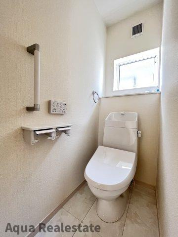 シンプルで使いやすいトイレです